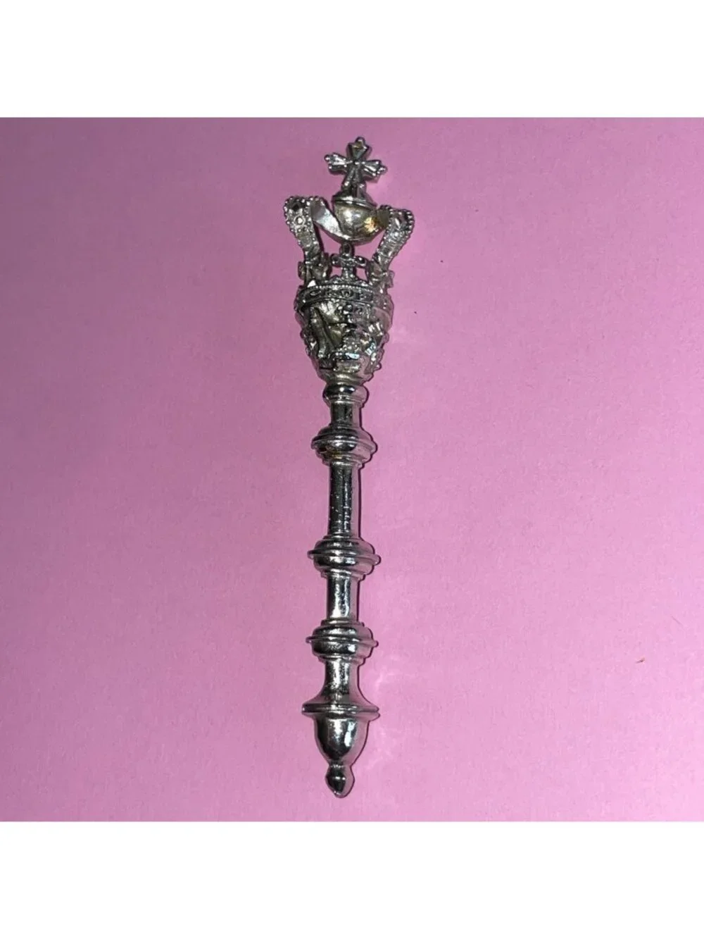 Vintage Brooch Ornate Silver-Tone Crown Scepter Staff Pin Signed Pat 2066969